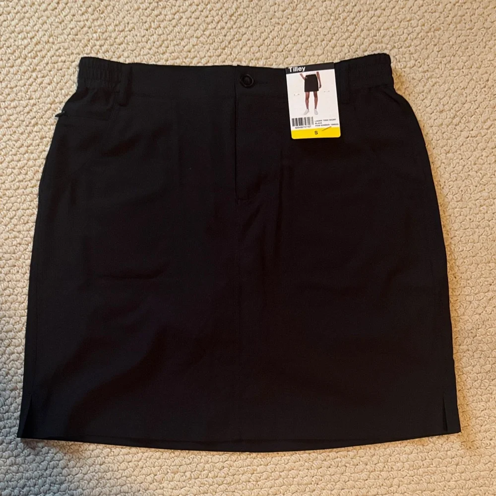 Skort—black—-tilley sz small - Picture 1 of 6